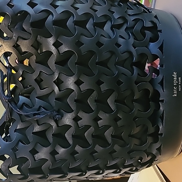 Kate Spade Leather Cut Out Black Shoulder Bag - Picture 12 of 12